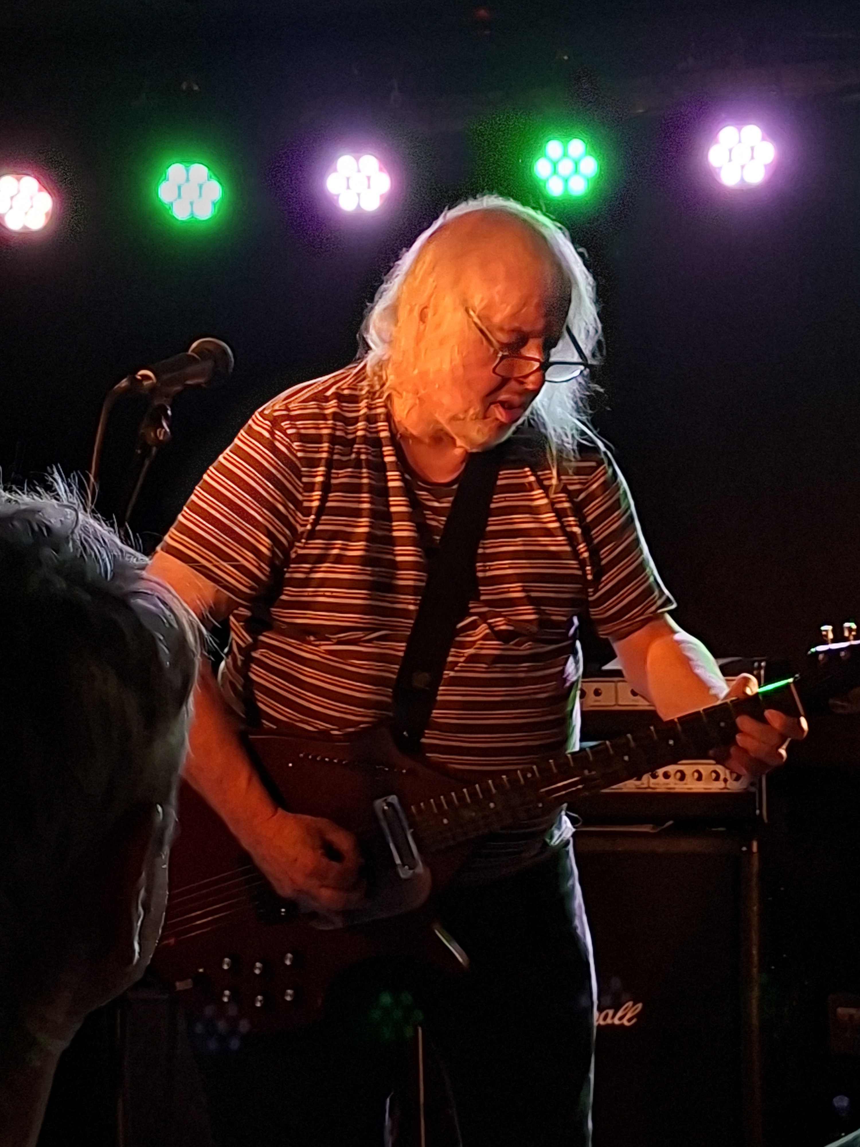 BevisFrond2026-04-22LogoHamburgGermany (14).jpg